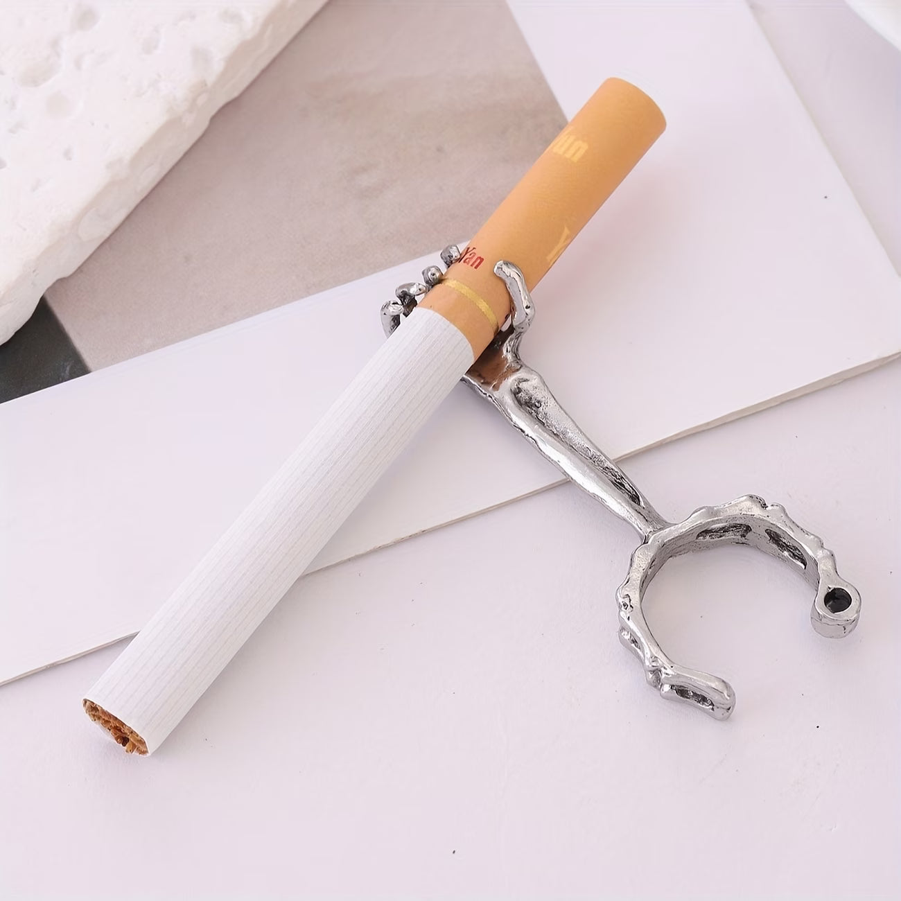 1pc of a Bone-Shaped Smoking Ring with a Skull Design on The Mouthpiece
